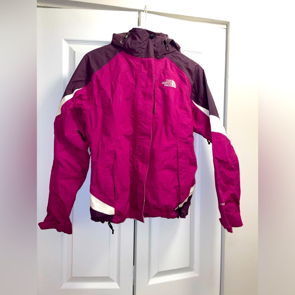 Women's The North Face HyVent Double Layers Winter Jacket/ Coat Size Small